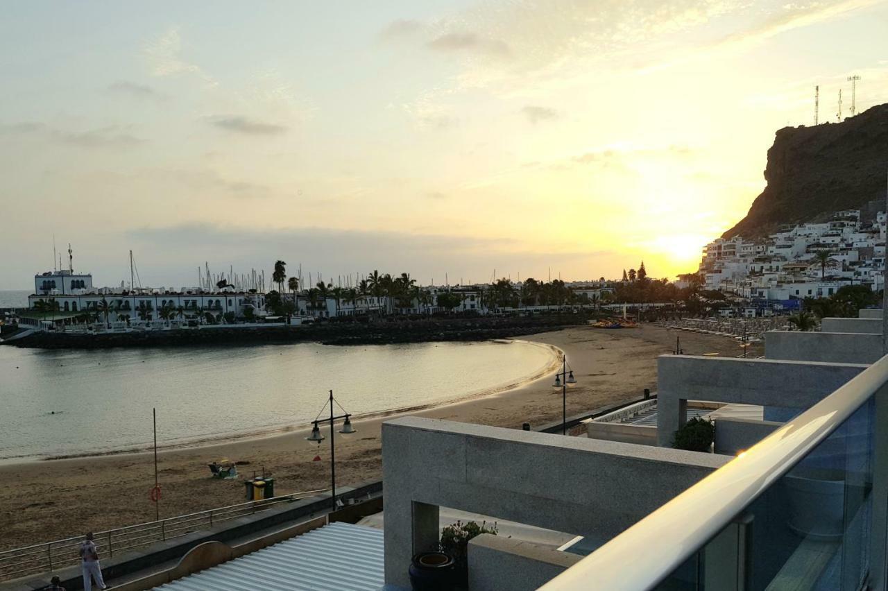 Teresita Mogamar Beachfront Puerto De Mogan Exterior photo